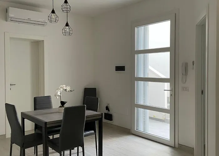 Cora Apartment